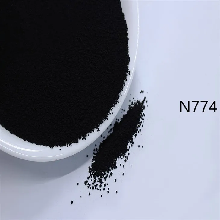 Prášková uhlíková čerň